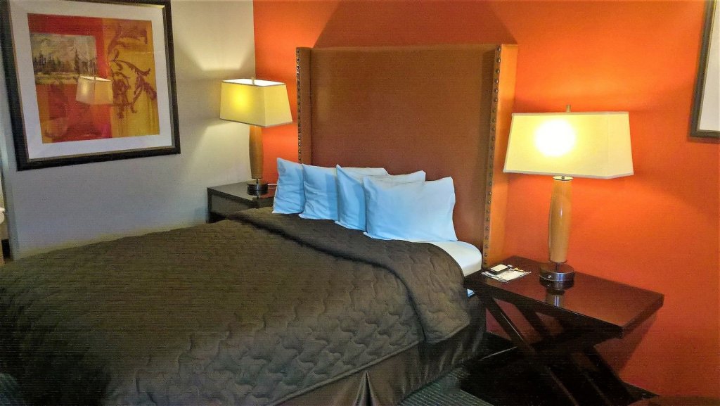 Фото PepperTree Inn