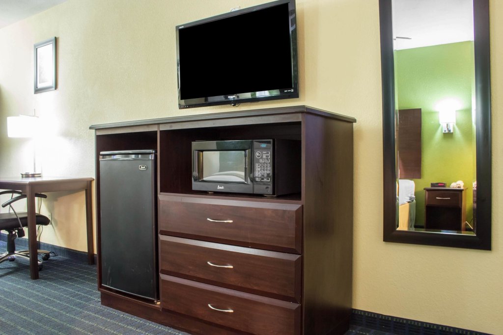 Фото Quality Inn Parker