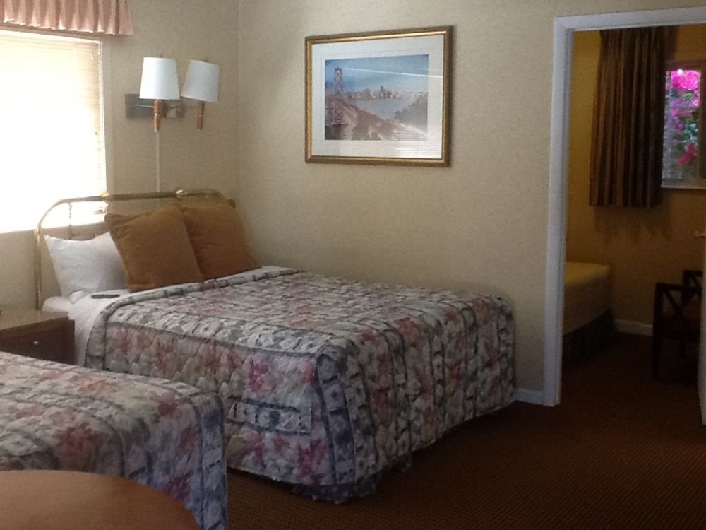 Фото Pacific Heights Inn