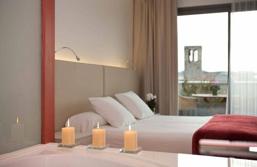 Внешний вид отеля Hotel Balneari Prats в Кальдес-де-Малавелье, фото 5