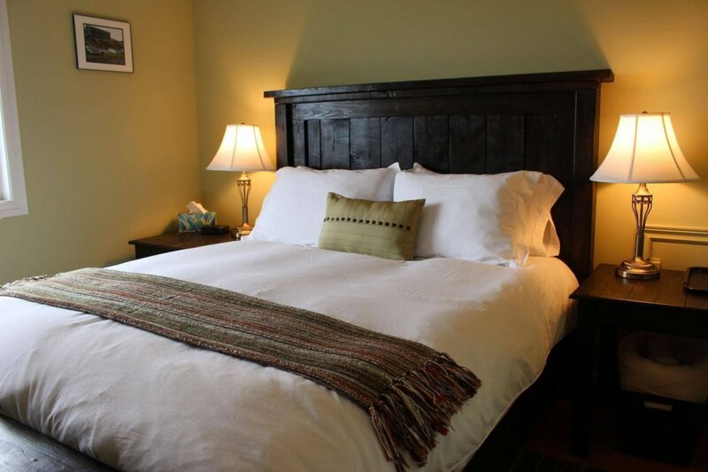 Гостиница The Bayside Bed & Breakfast