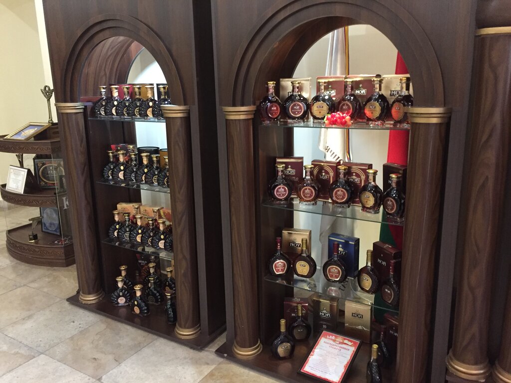 Фирменный Магазин Ереванского Коньячного Завода В Москве