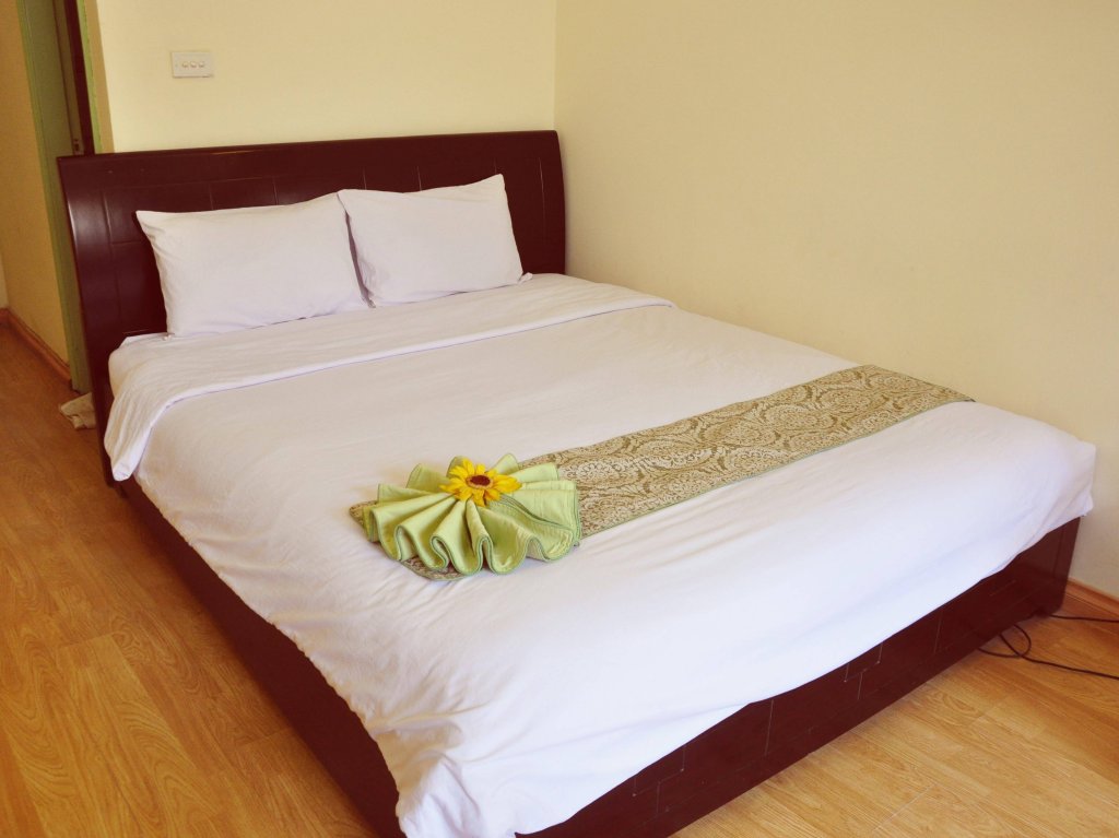 Фото Oyo 248 Olive Hotel