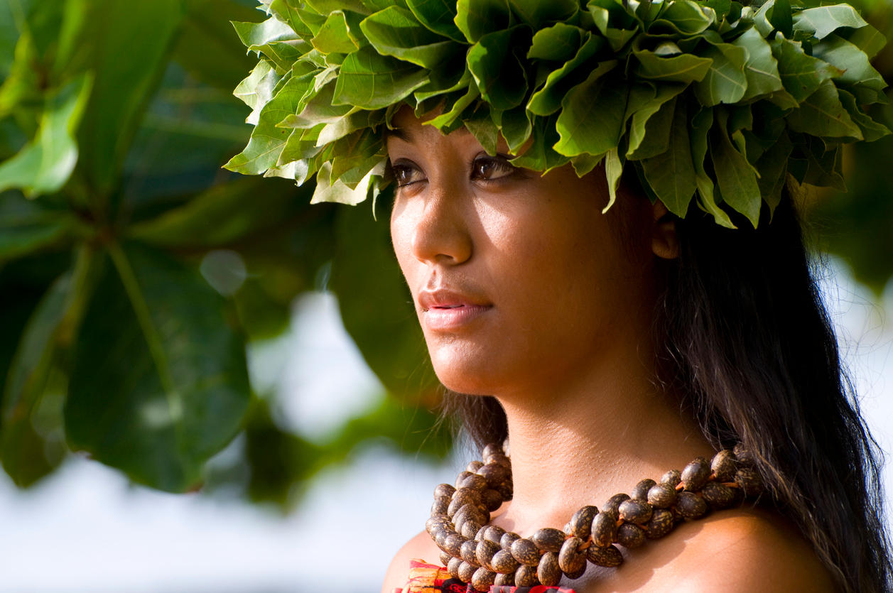 Beautiful hawaiian women — pic 14