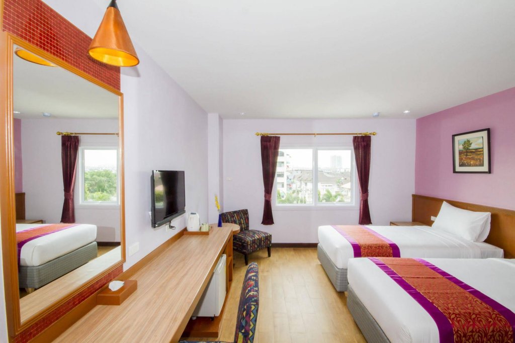 Фото The Win Pattaya