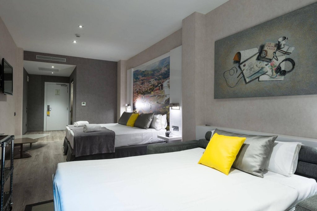 Фото Catalonia Gran Via BCN