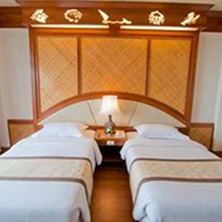 Фото Golden Beach Hotel Pattaya