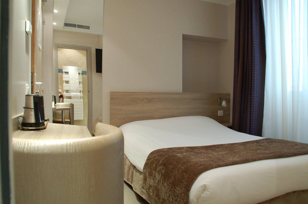 Фото Hotel de la Fontaine