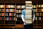 Lazarevskaya CBS, biblioteka № 4 (ulitsa Adygekhabl, 62) ، مكتبة
