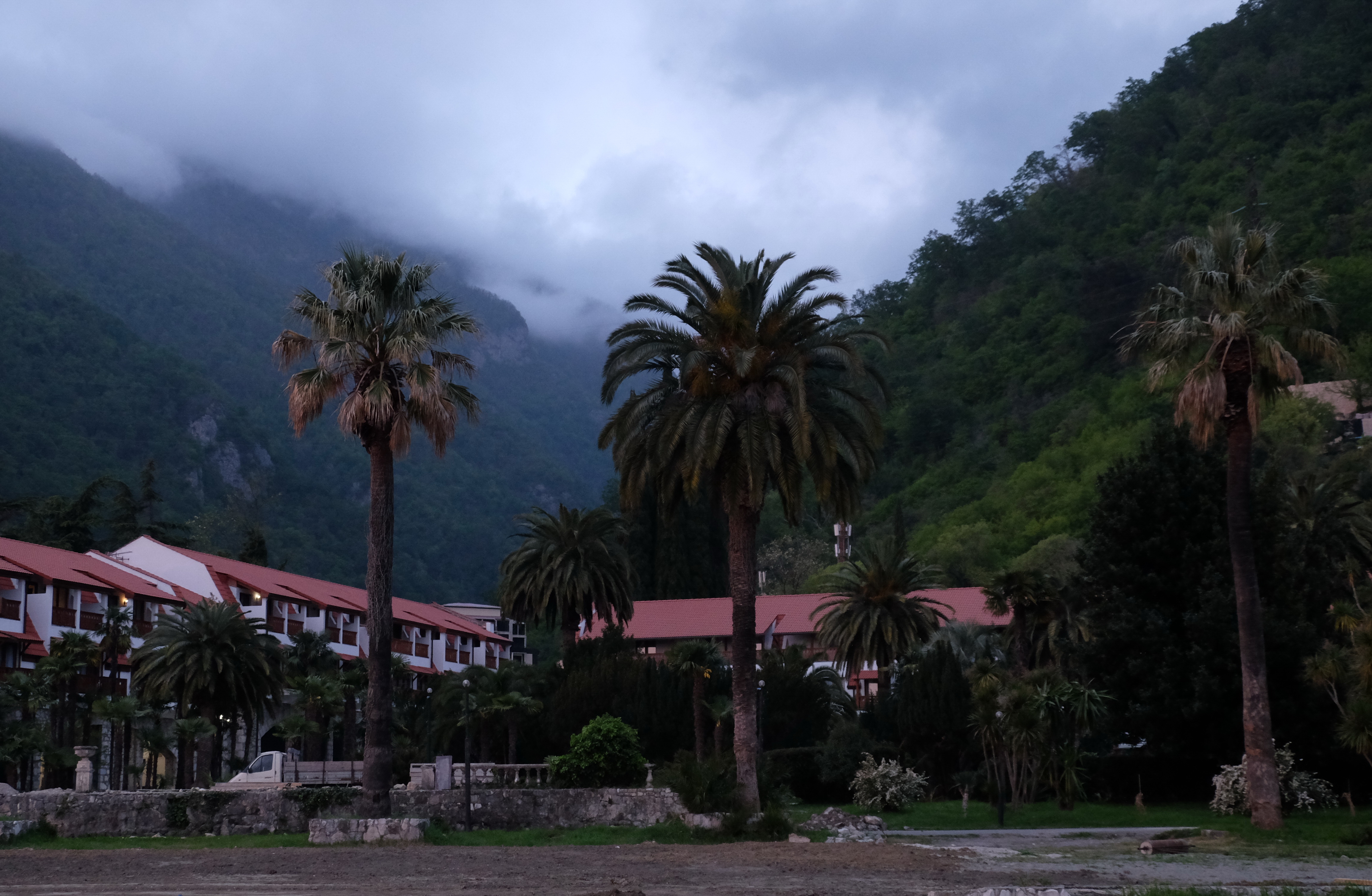 Фото Абаата