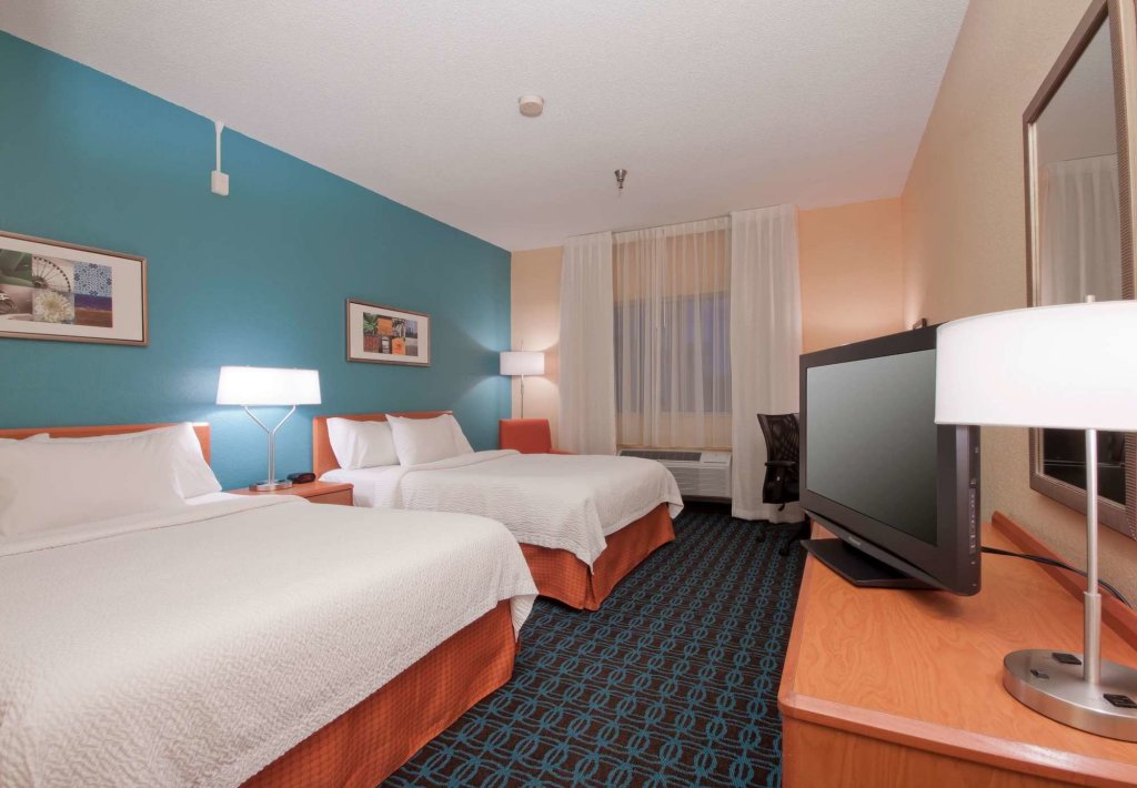 Фото Wingate by Wyndham Minot