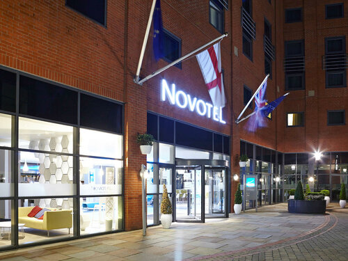 Гостиница Novotel Manchester Centre