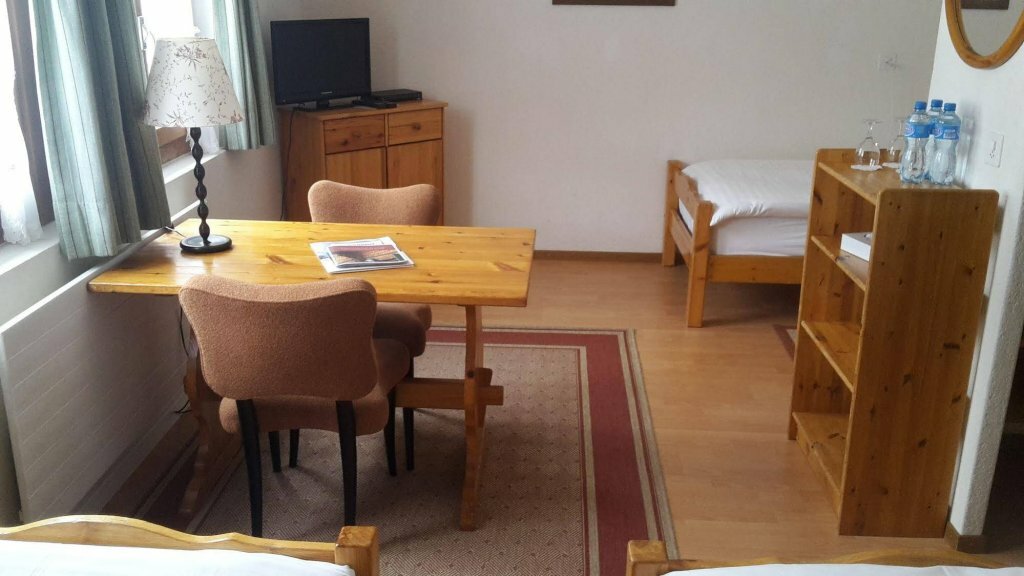 Hotel Hotel Roc et Neige, Vaud, photo