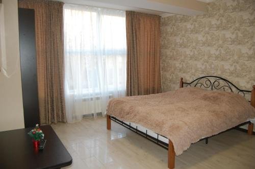 Фото Мини-отель Кристалл