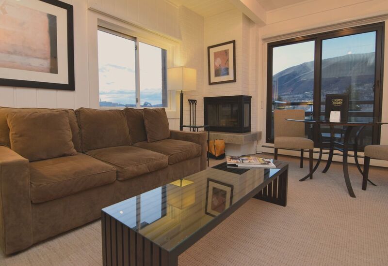 Фото Aspen Square Condominium Hotel