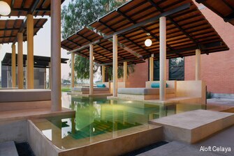 Фото Aloft Celaya