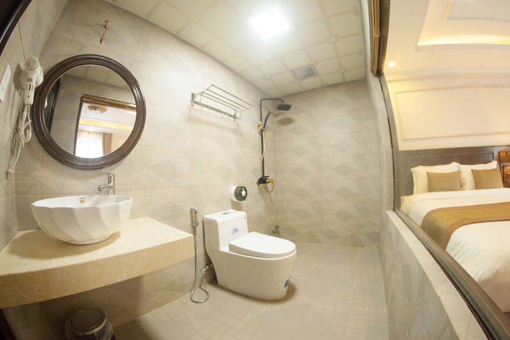 Фото Adam Sapa Hotel