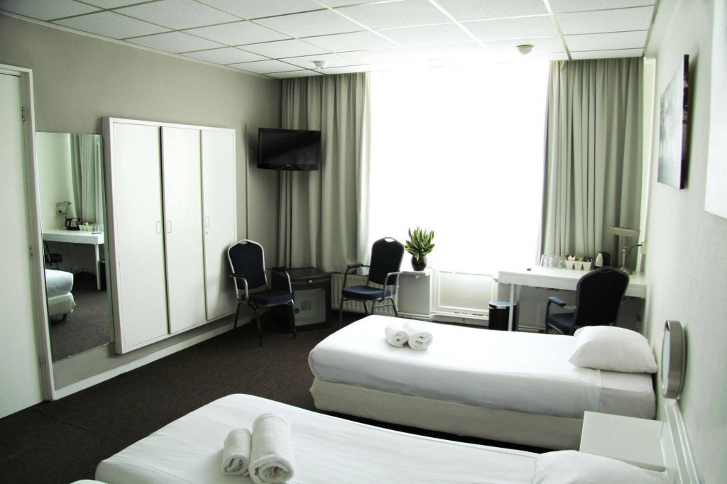 Фото Grand Hotel Central