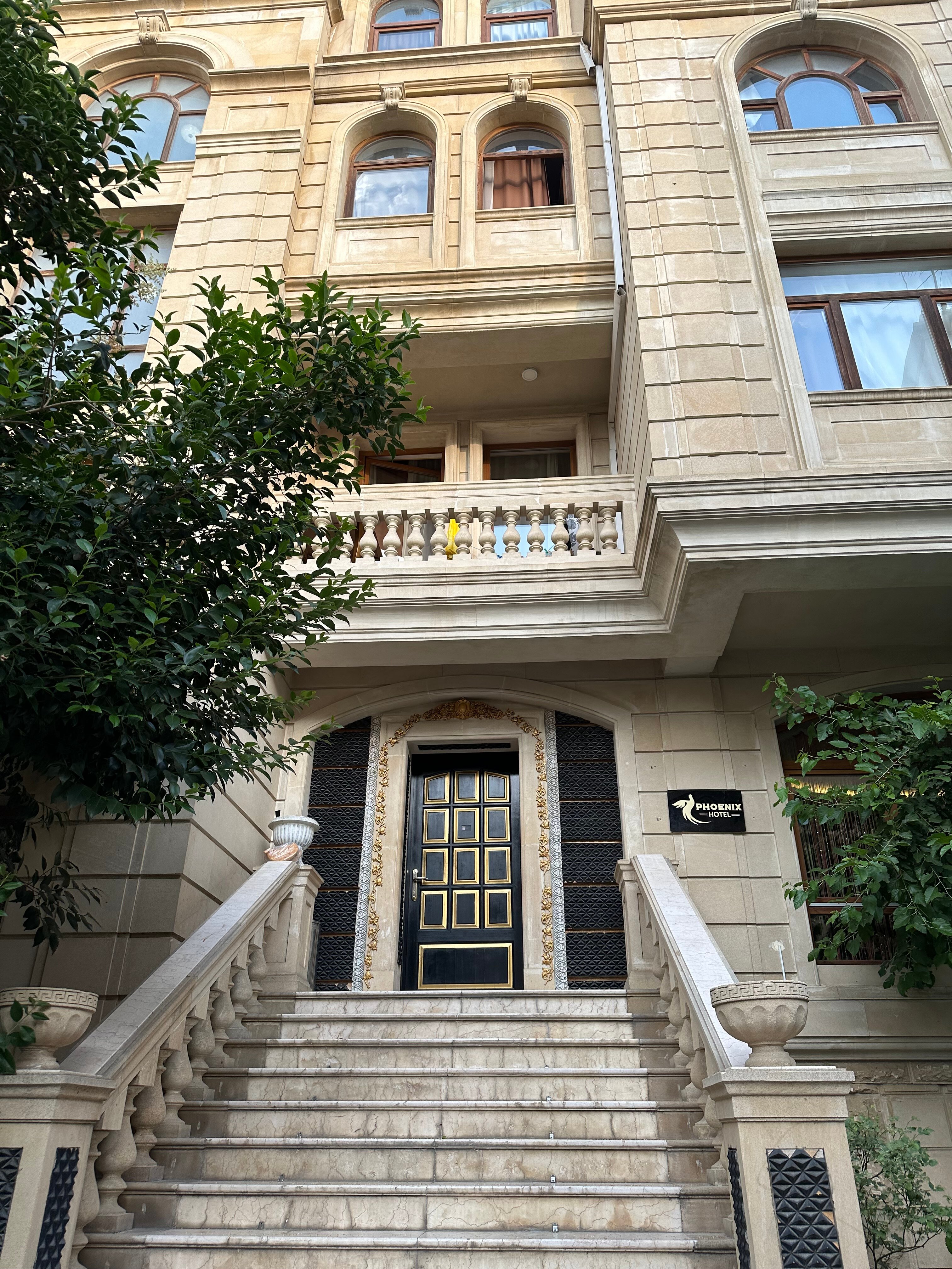 Фото отеля 1