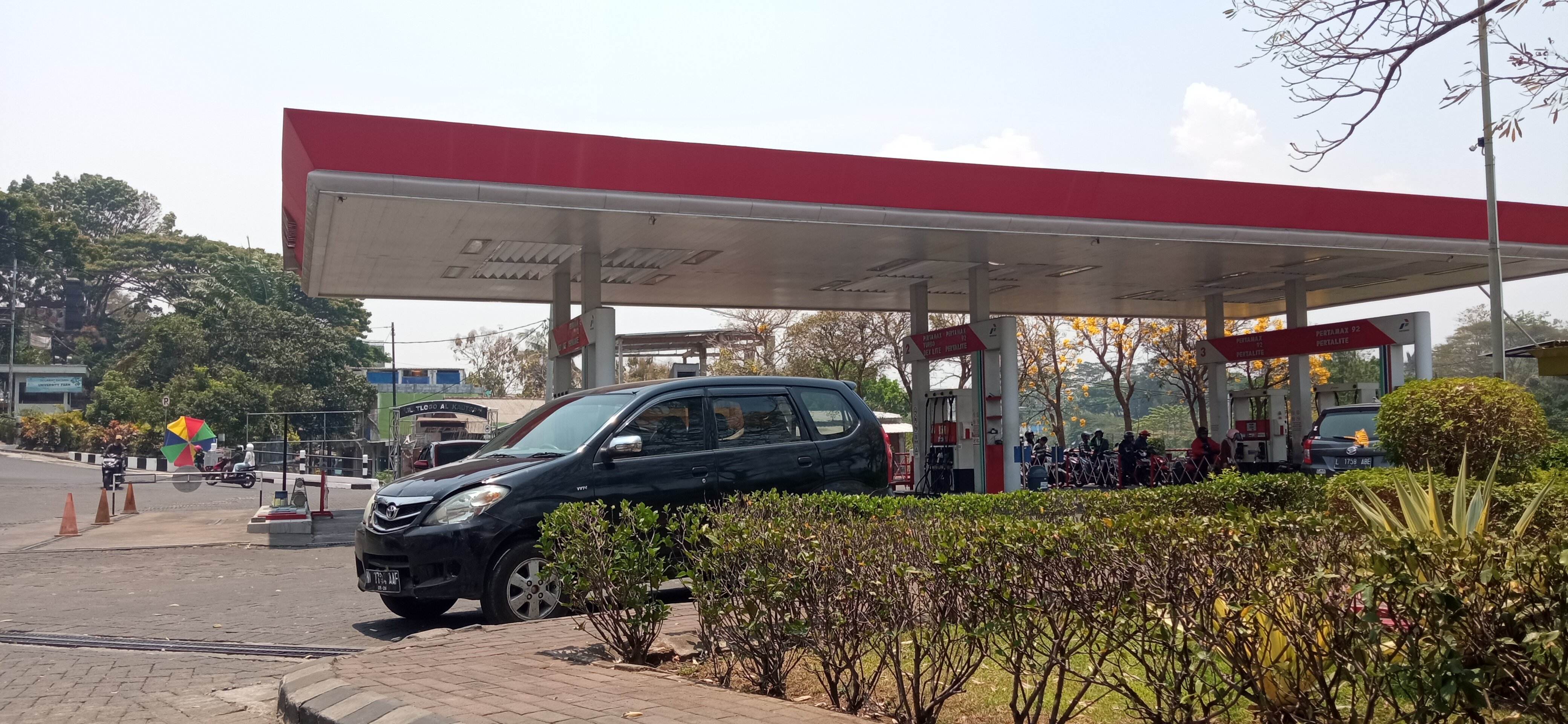 Malaysia Slashes Diesel Prices to Curb Smuggling