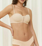 Triumph (Abu Dhabi, Sheikh Rashid Bin Saeed Street, 6F), lingerie and swimwear shop