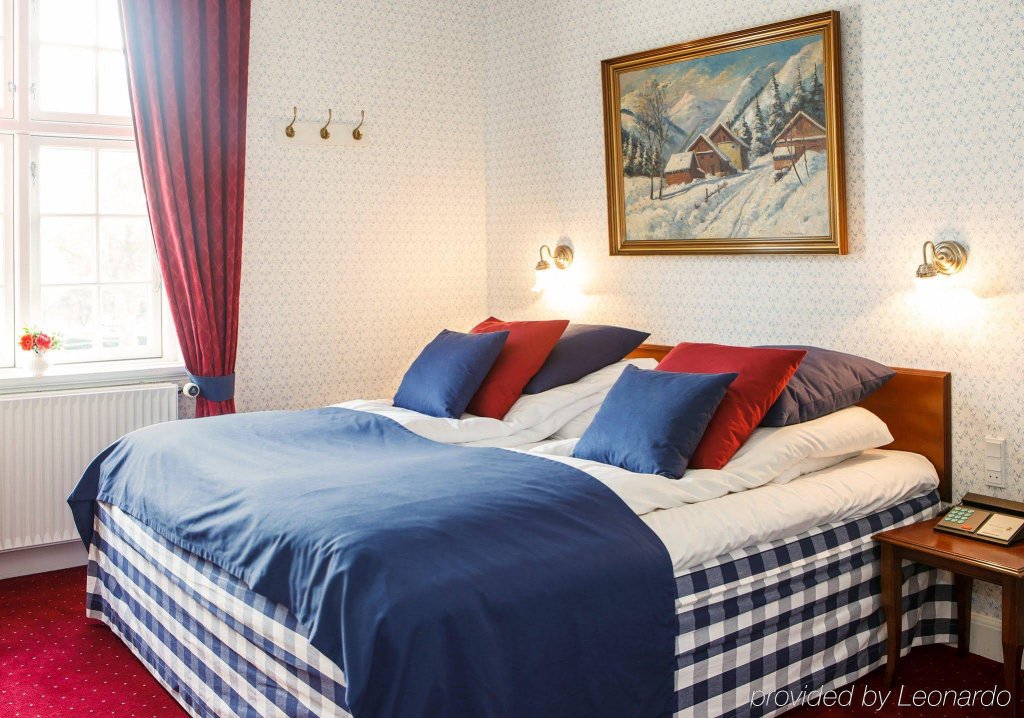 Фото отеля 2