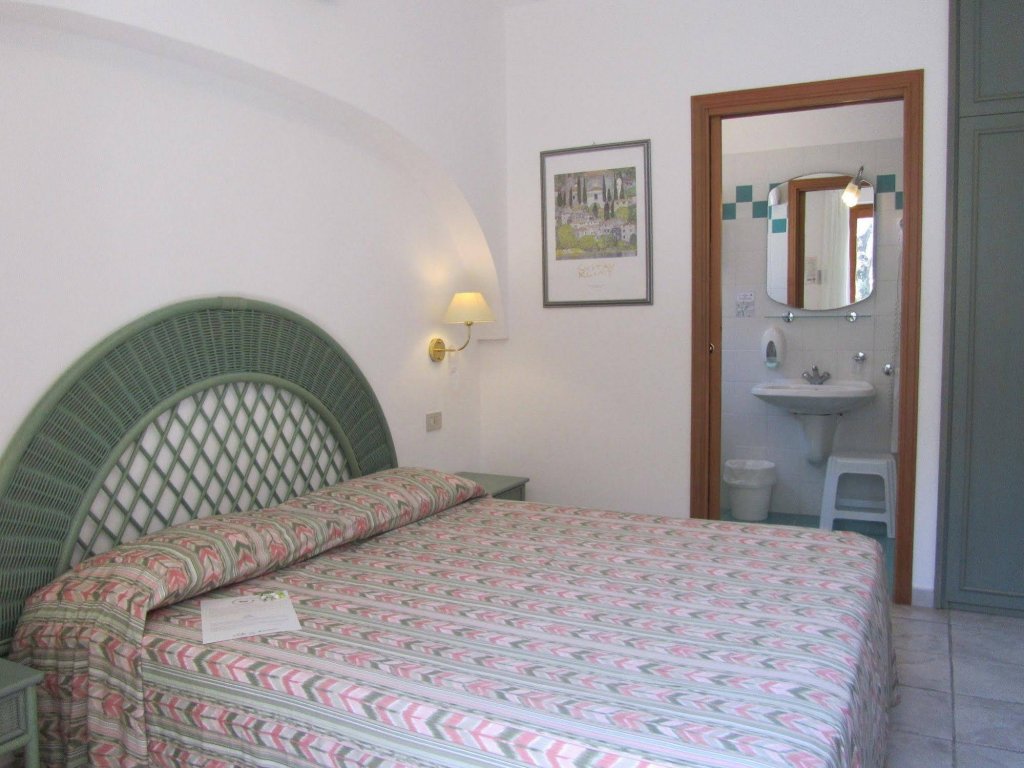 Фото Hotel Montemerlo