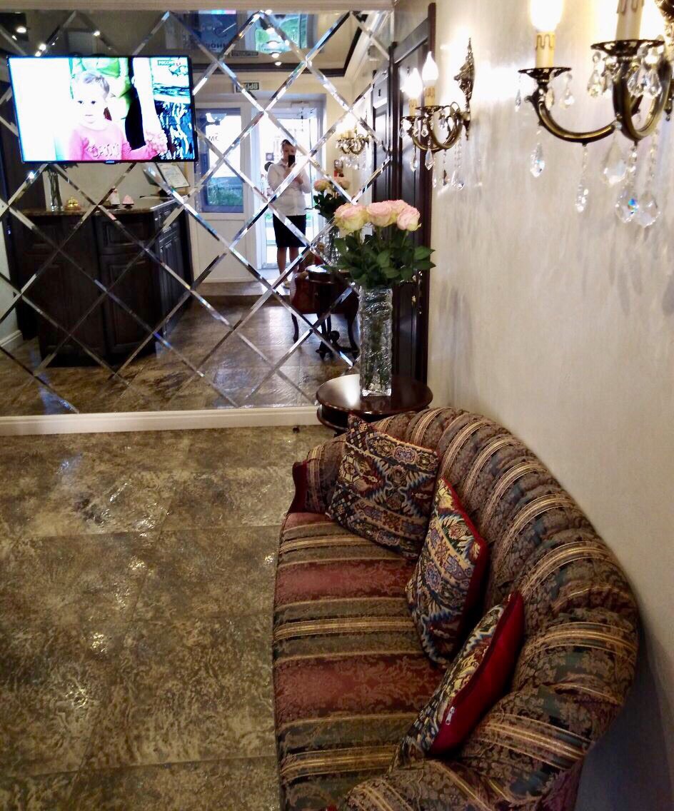 Фото Моника