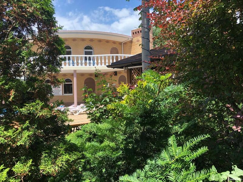 Фото Дженифер