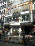 Murat Coiffure (İstanbul, Fatih, Mesihpaşa Mah., Laleli Cad., 28) ، مصففو الشعر