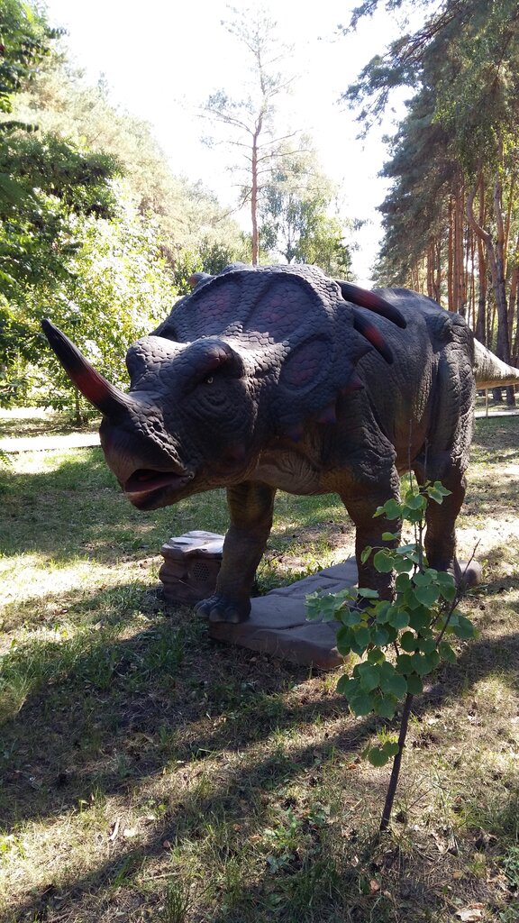 Eğlence merkezleri Парк динозавров, Lipetsk, foto