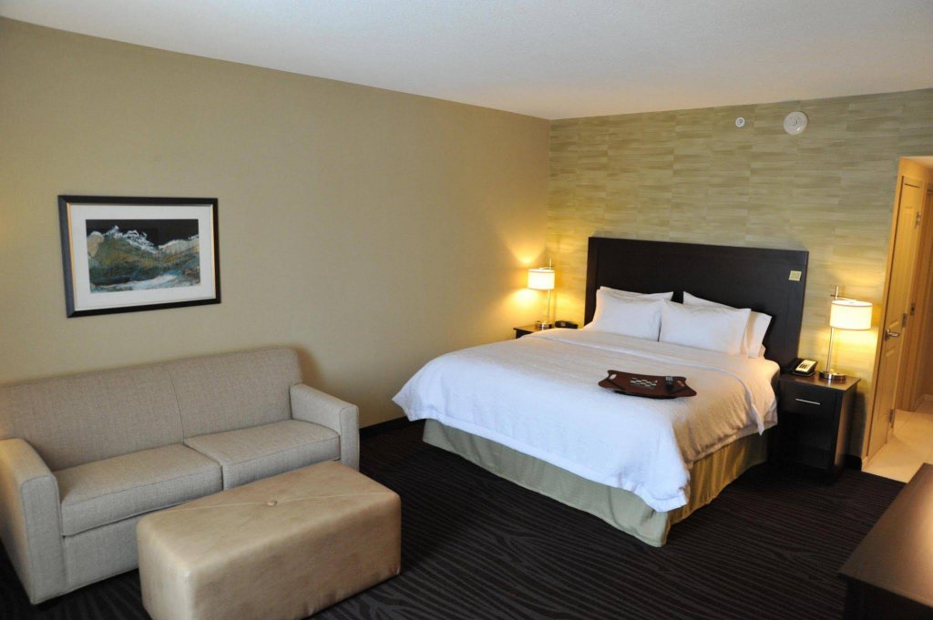 Фото Hampton Inn & Suites Robbinsville, Nj