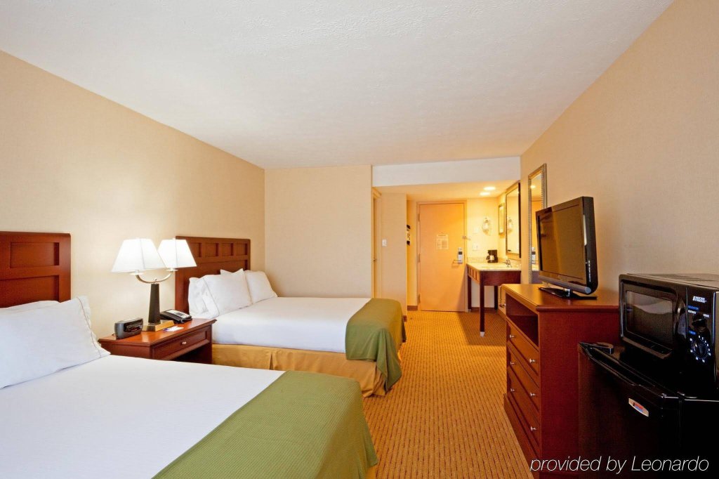 Фото Best Western Braintree Inn