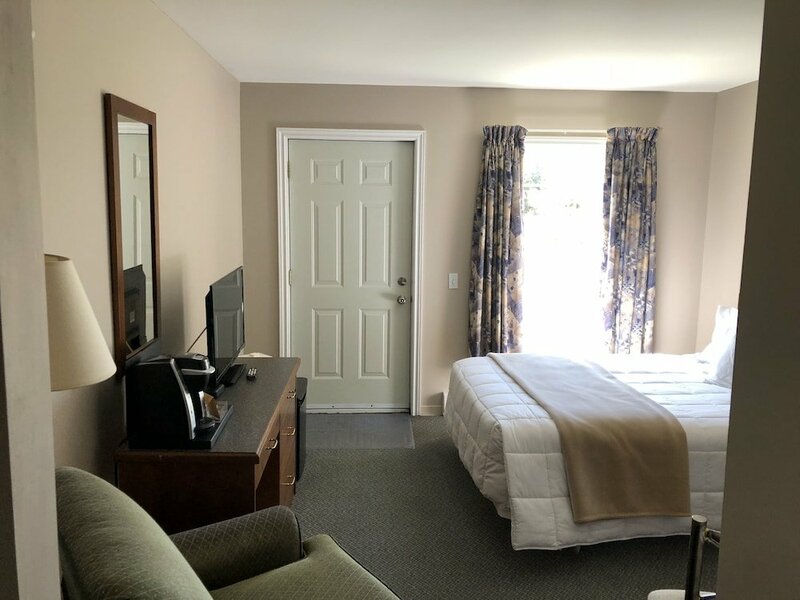 Гостиница Newfound Inn & Suites