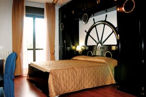 Hotel Villa Lo Scoglietto (San Vincenzo, Via del Corallo, 7), hotel