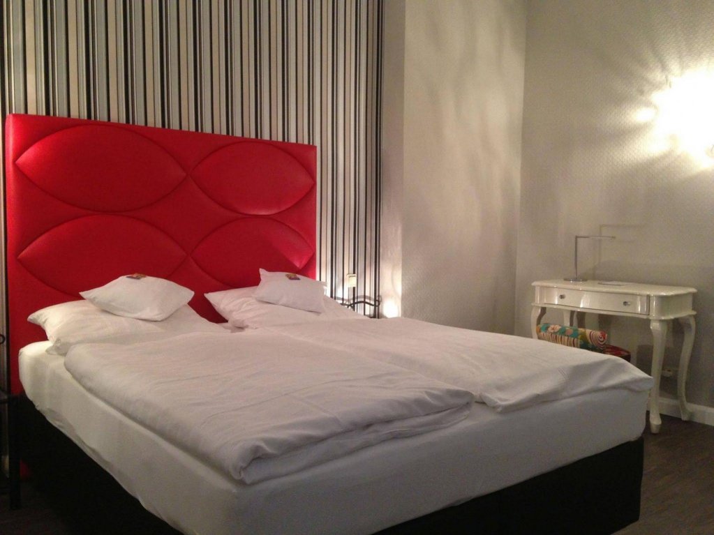 Фото Haus Martens Das Lister Stadthotel