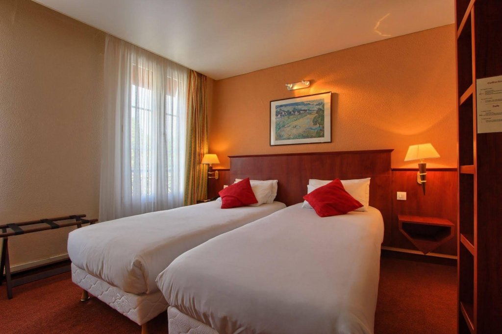 Фото Timhotel Paris Gare de l'Est