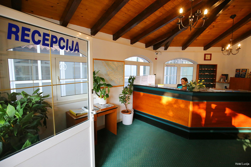 Фото Hotel Lucija