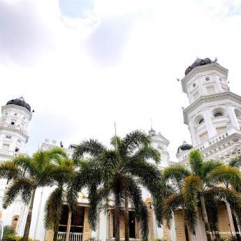 Фото The 5 Elements Hotel