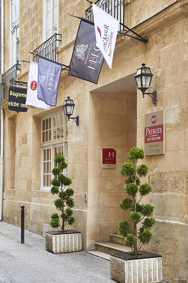 Фото Best Western Premier Hotel Bayonne Etche Ona Bordeaux