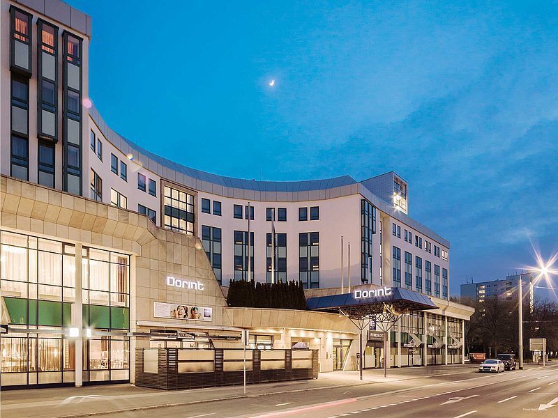 Фото отеля 1