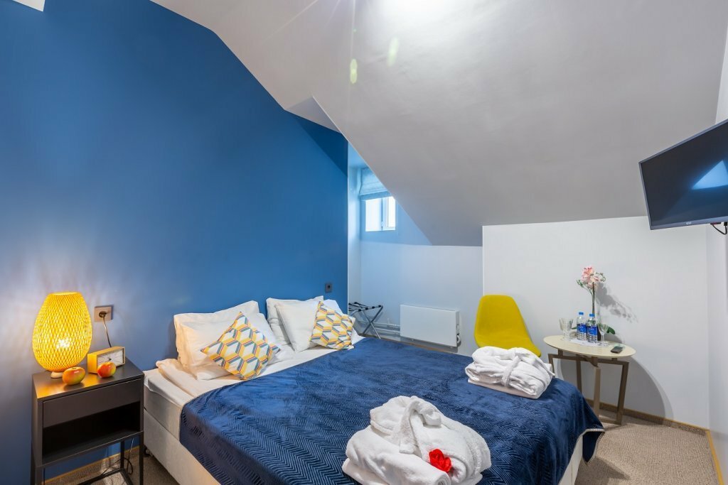 Loft Hostel 77 3*, Москва, цены от 3580 руб. Сайт 101Hotels.com