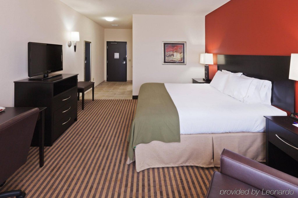 Фото Holiday Inn Express Hotel & Suites Oklahoma City Northwest, an Ihg Hotel