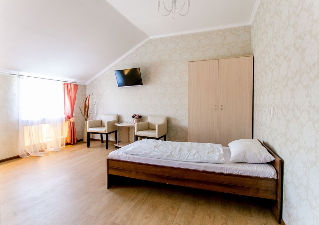 Фото Белый Сад