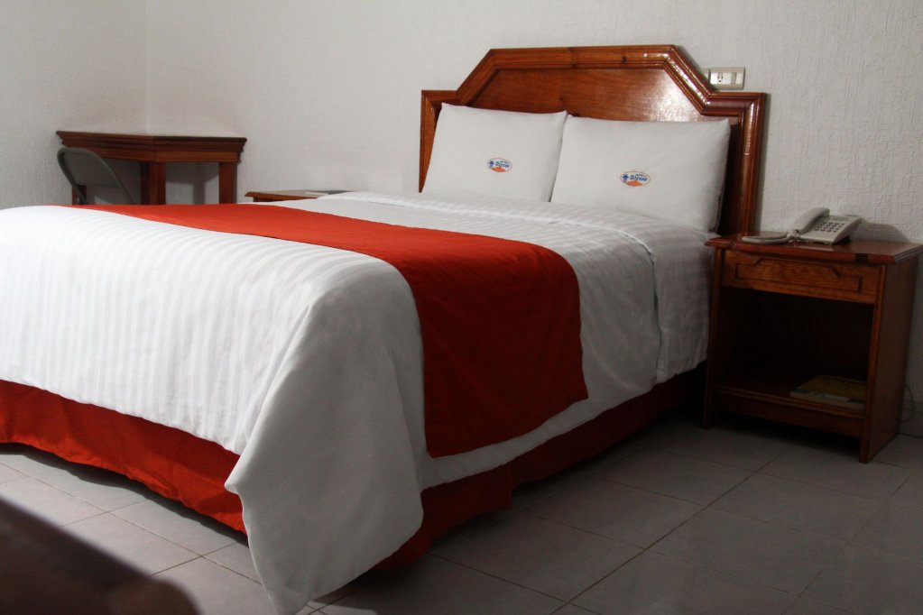 Фото отеля 4