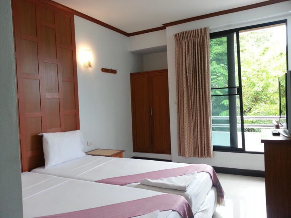 Фото New Siam II