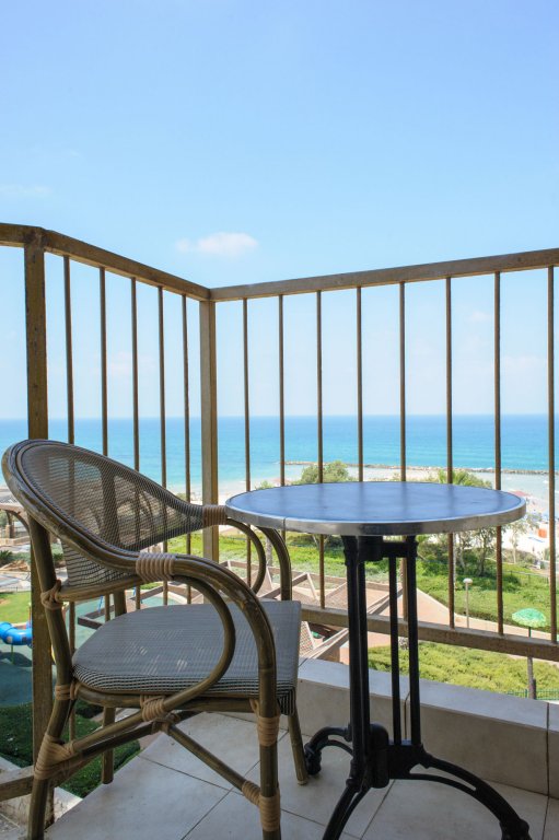 Фото Residence Beach Hotel