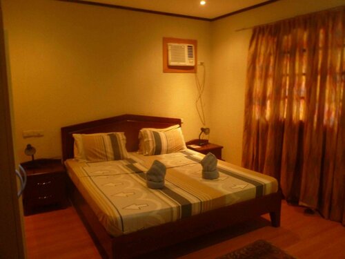 Гостиница TipTop Hotel Resto and Delishop