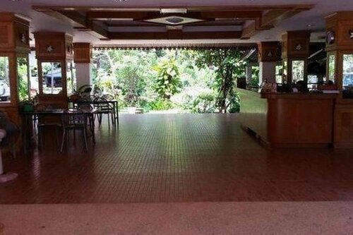 Гостиница Koh Chang Thai Garden Hill Resort