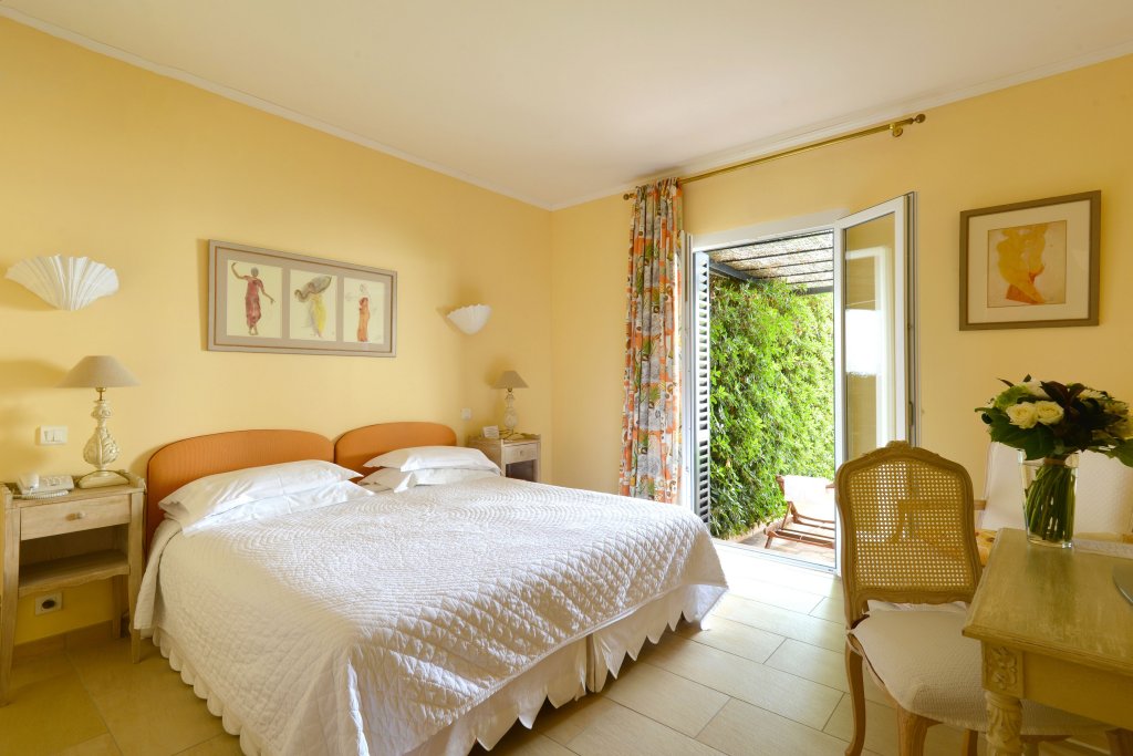 Фото Hotel Demeure Les Mouettes